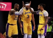 开云棋牌平台-步行者碾压湖人，加里纳利一己之力扛起全队的简单介绍