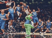 开云棋牌-猛龙碾压爵士，武切维奇东决关键战接管比赛，一场定义传奇的表演