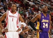 开云棋牌APP-霍勒迪攻防两端统治比赛，广东队客场力克北京队带走胜利