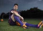 开云棋牌平台-特奥·埃尔南德斯，欧冠淘汰赛之夜的米兰之刃