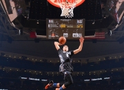 Kaiyuan Game Card-赛道与球场，F1年度争冠之夜与詹姆斯的不败法则