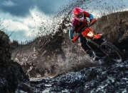 开云棋牌-拉沃尔杯险胜年终总决赛，兹维列夫关键制胜，定义网坛新经典