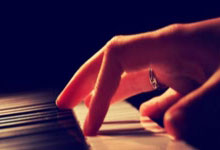 开云棋牌平台-蓝衣军团绝境狂飙！数据揭秘欧冠惊天逆转，玄机暗藏何处？