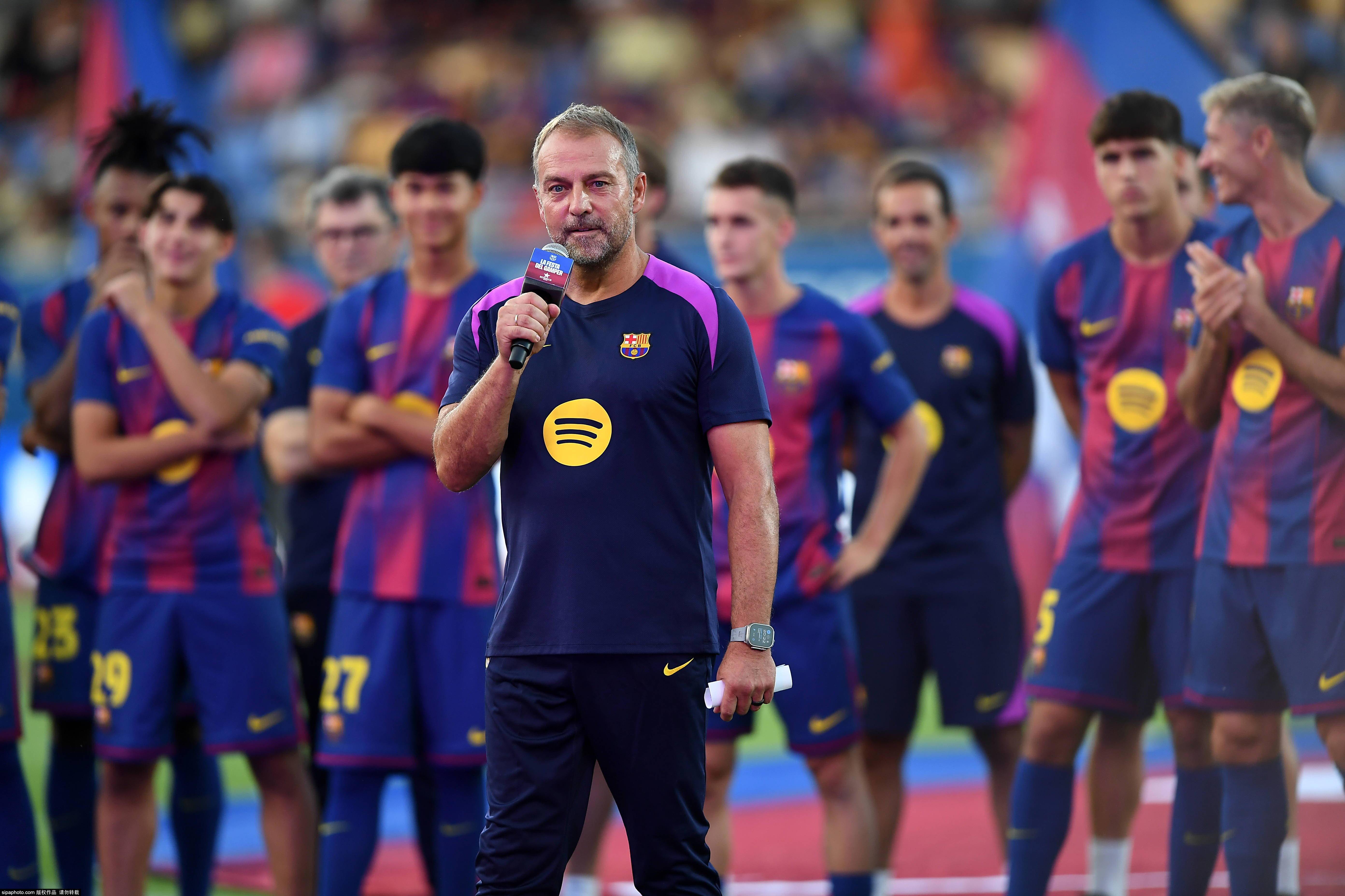 球星耀眼!国际足坛精彩瞬间打动全球球迷的简单介绍 球星耀眼!国际足坛精彩瞬间打动全球球迷的简单介绍